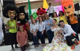 La primera dama Katia Nule en el lanzamiento de la iniciativa Gemas, de prevención.