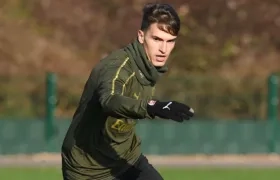 Denis Suárez, volante español. 