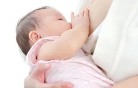 La leche materna es beneficiosa para la salud.