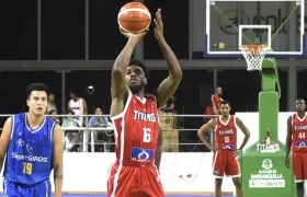 Qiydar Davis debutó de gran forma con Titanes.