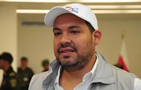 Diógenes Rosero, promoviendo la campaña #YoNoMeVendo.