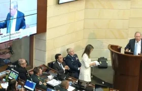 El exministro Guillermo Botero, durante el debate en el Senado.