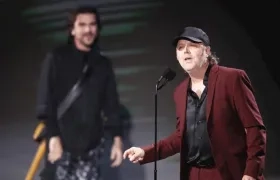 Juanes y Lars Ulrich (baterista de Metallica).