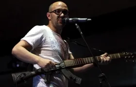 El cantante bogotano César López.