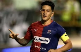 El delantero Germán Cano.