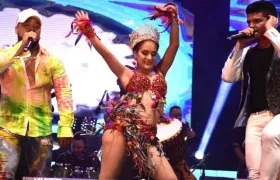 La Reina Valeria Abuchaibe y el grupo Kvrass, en el festival del año pasado.