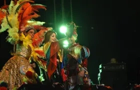 Karol Sevilla y los Reyes Infantiles, Isabella Chacón y César De La Hoz.