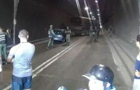 Imagen del bloqueo en el Túnel de La Cabrera.