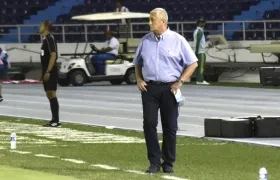 Eduardo Lars, DT de Envigado.