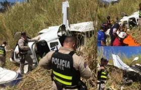 Así quedó la avioneta accidentada en Heredia.