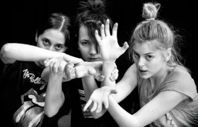 Obra teatro "En nombre del padre", estrenada el pasado 20 de marzo en el Teatro Nacional de Tuzla.