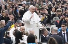 Papa Francisco en la Plaza de San Pedro.