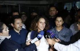 Nancy Patricia Gutiérrez, ministra del Interior, hizo el anuncio. A su lado el Alto Comisionado de Paz y la Directora de Planeación Nacional.