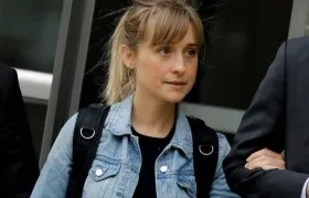 Allison Mack, actriz.