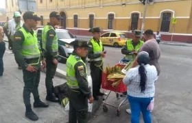 Operativos en inmediaciones de las iglesias realizó la Policía Ambiental y Ecológica.