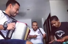 Jaime Mesa y su grupo vallenato.