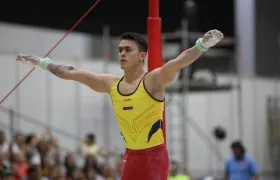 Gimnasta Jossimar Calvo.