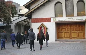 El sepelio contó con honores militares, en homenaje a su trayectoria en la institución policial.
