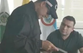 Momento de la captura de uno de los involucrados en el caso.