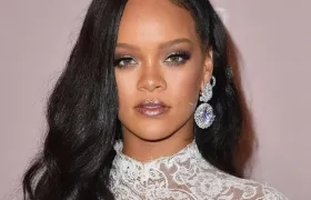 Rihanna, cantante.