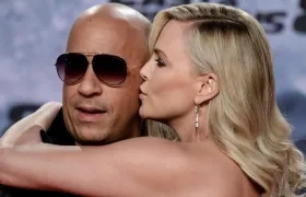 Vin Diesel en una foto con Charlize Theron.