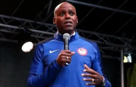 El norteamericano Carl Lewis.