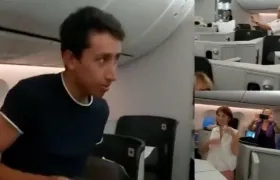 Egan Bernal cuando fue ovacionado. 