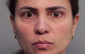 Faride Laura Abuchaibe López.