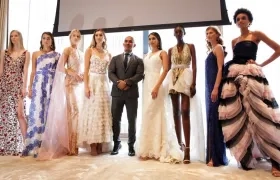 El diseñador colombiano Raúl Peñaranda en la New York Fashion Week.