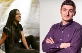 La periodista Vanesa Restrepo y el macroeditor Juan Vásquez.