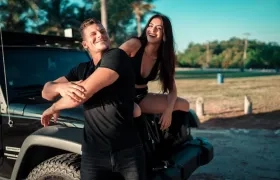 La presentadora Jessica Cediel y su novio Mack Roesch.