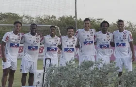 Los nuevos refuerzos durante el entrenamiento.