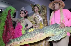 Las reinas central e infantil de las Fiestas del Caimán Cienaguero.