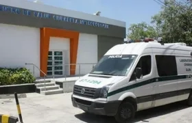 El deceso del hombre se produjo cuando recibía atención médica.