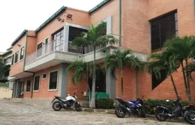 El cadáver fue llevado a Medicina Legal.