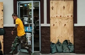 Se pronostica que el huracán Delta tocará tierra este viernes en la noche. 