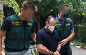 Arresto de la Guardia Civil al expolicía colombiano buscado por homicidio.