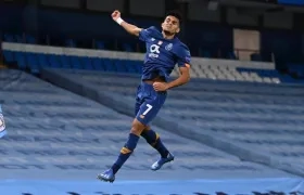 Luis Díaz celebra su golazo al Manchester City. 
