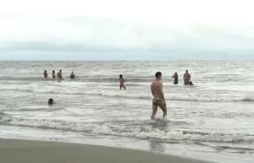 Las playas bioseguras cuentan con aforo controlado.