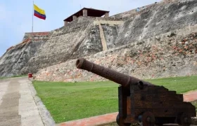 Para la fabricación de este elemento se tuvo en cuenta información técnica e histórica.