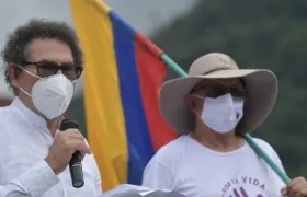 'Pastor Alape' tomó la vocería de los exguerrilleros en la ceremonia del perdón por los secuestros en el Meta.