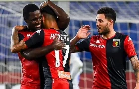 Cristian Zapata celebra un gol con sus compañeros. 
