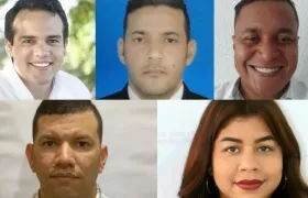 Los cinco alcaldes locales.