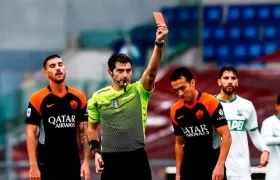 Pedro al momento de su expulsión. 