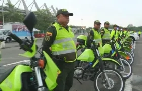 Policía Nacional vigilan alrededores del Metro