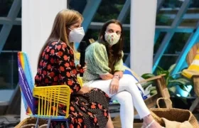 Gobernadora Elsa Noguera y Ministra Karen Abudinen.