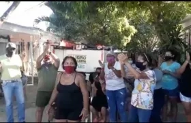 Comunidad que retuvo cuadrilla.