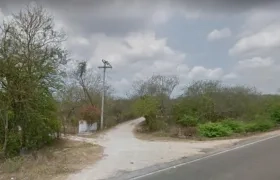 En esta trocha, al fondo, ocurrió el crimen en zona rural de Malambo.
