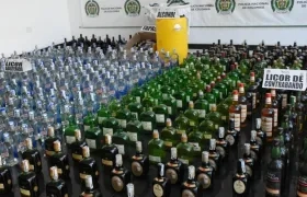 Planes de control permitieron desmantelar la fábrica clandestina de licor en el barrio Las Nieves.