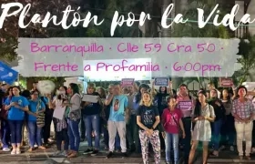 Las organizaciones protestan por el caso de aborto practicado por Profamilia a una mujer con un embarazo de 7 meses de gestación. 